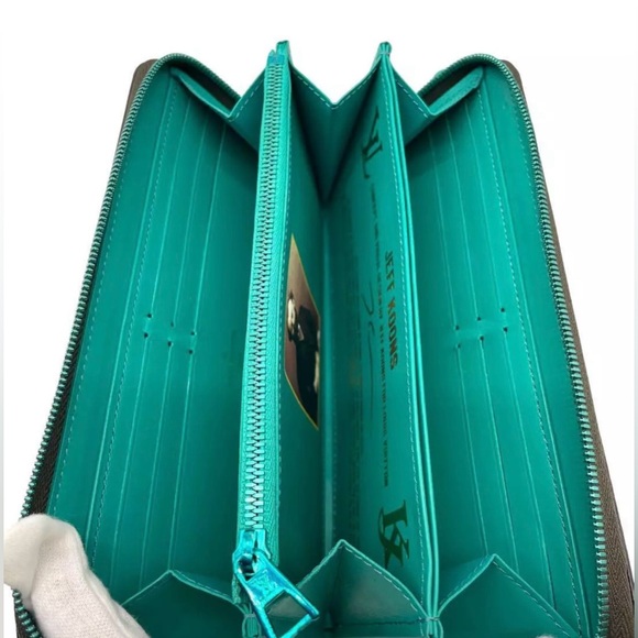 Louis Vuitton Masters collection Jeff koons “Manet” zippy wallet - Picture 4 of 11